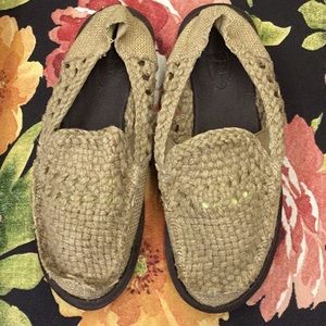 Sonuk woven slip ons